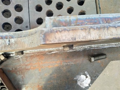 溫縣金屬破碎機及元科金屬粉碎機 廢舊轎車金屬破碎機價格與礦山機械設備配件解析